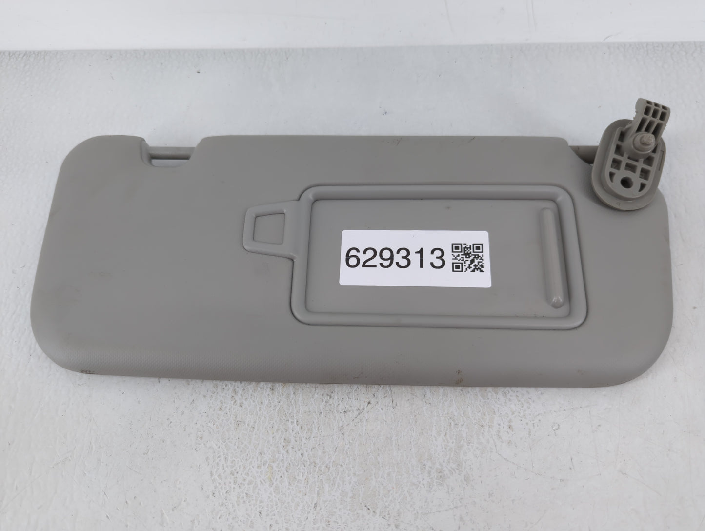 2018-2020 Kia Rio Sun Visor Shade Replacement Passenger Right Mirror Fits Fits 2018 2019 2020 2021 2022 OEM Used Auto Parts 