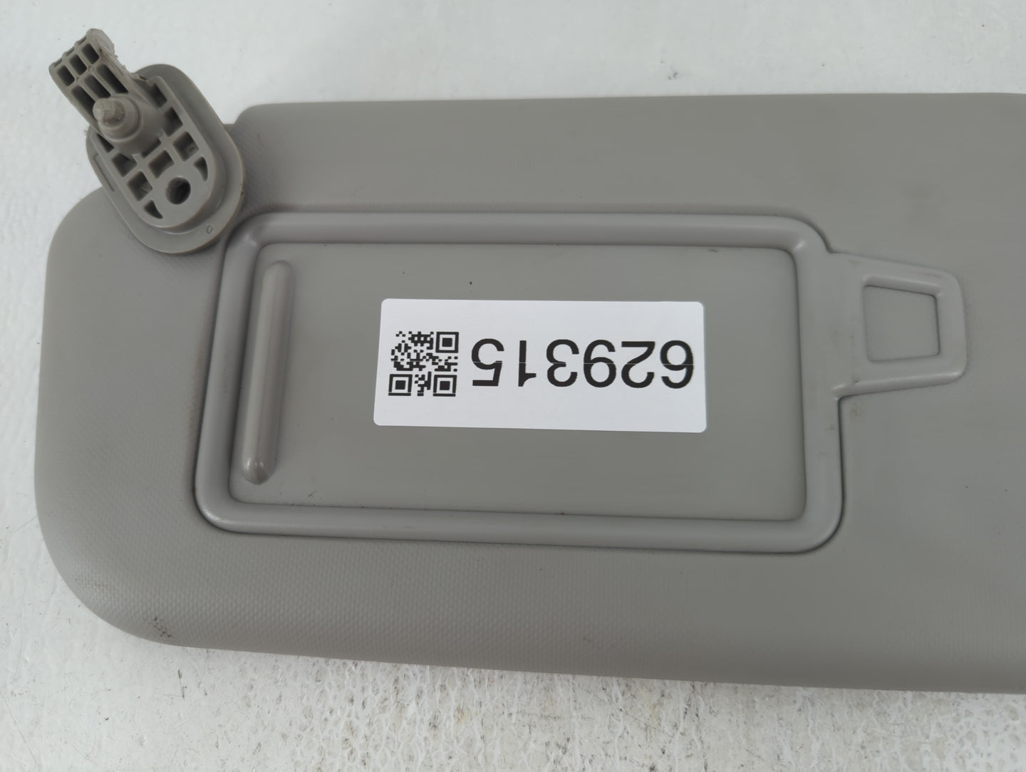 2018-2020 Kia Rio Sun Visor Shade Replacement Driver Left Mirror Fits Fits 2018 2019 2020 2021 2022 OEM Used Auto Parts - Oe