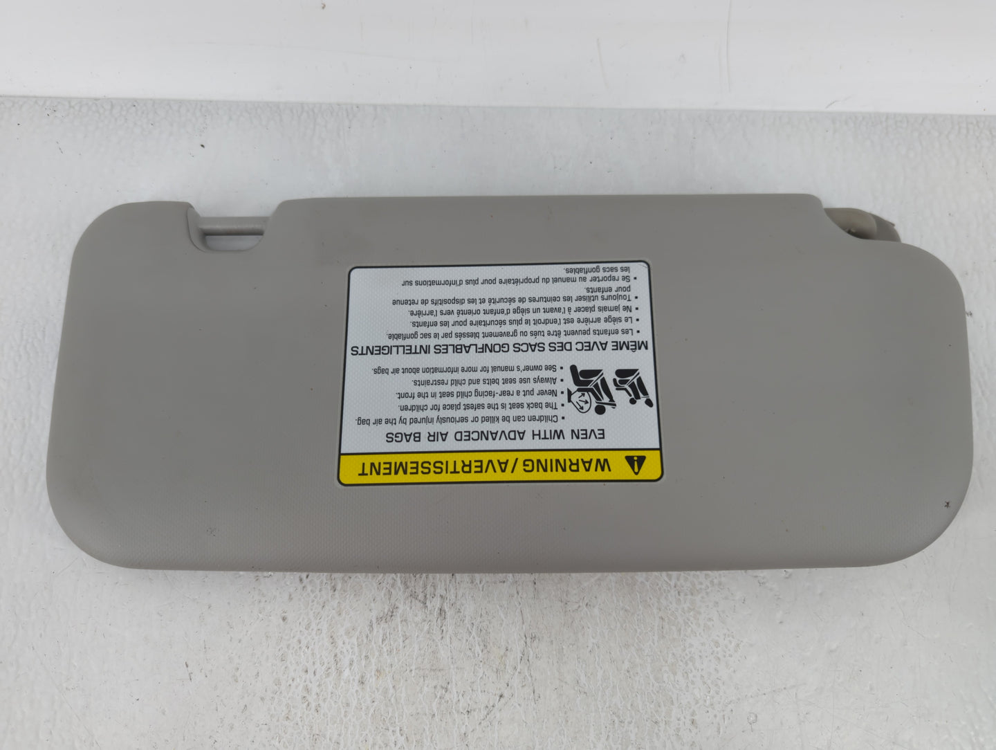 2018-2020 Kia Rio Sun Visor Shade Replacement Driver Left Mirror Fits Fits 2018 2019 2020 2021 2022 OEM Used Auto Parts - Oe