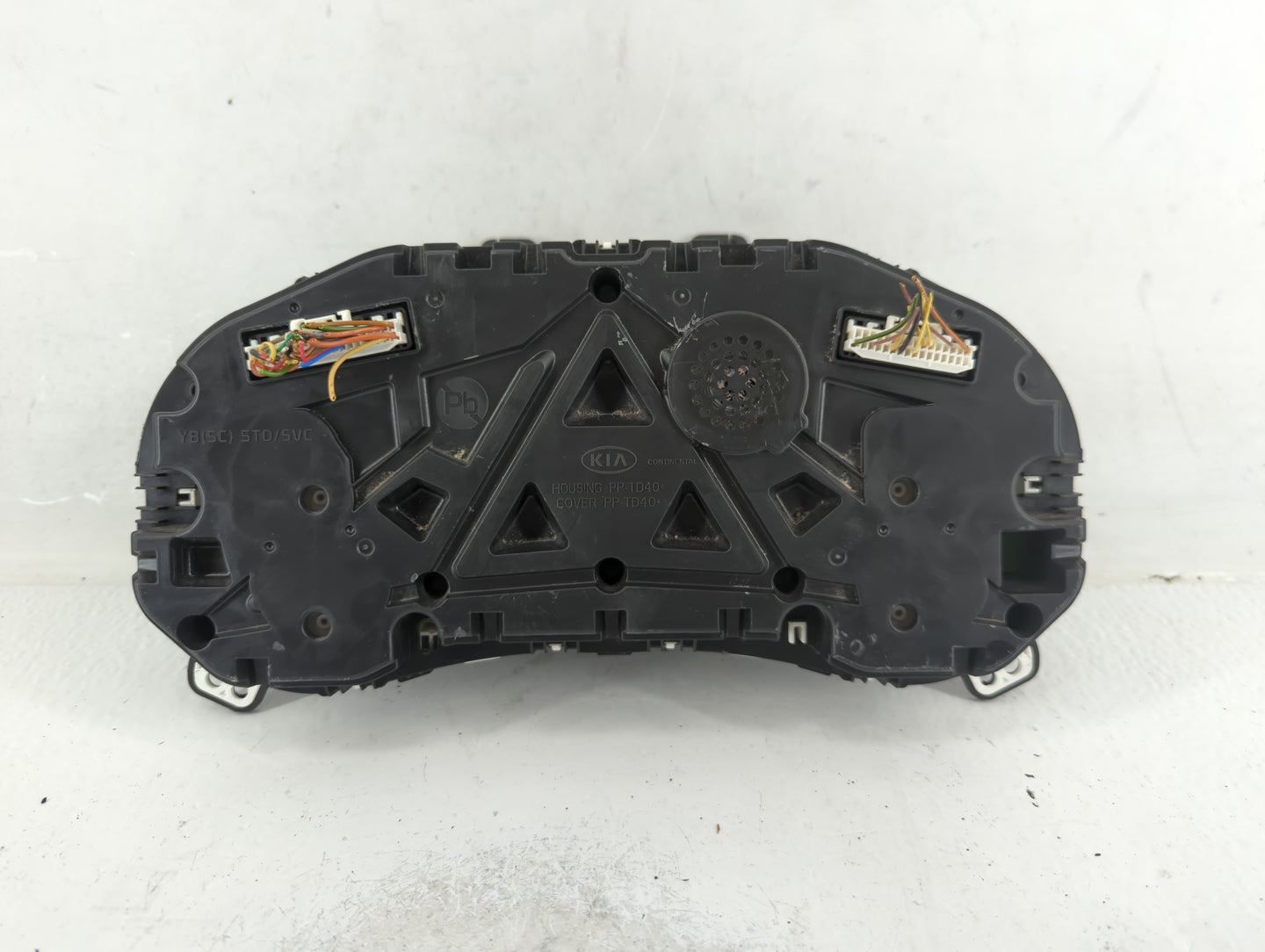 2019-2020 Kia Rio Instrument Cluster Speedometer Gauges P/N:94001-H9220 Fits Fits 2019 2020 OEM Used Auto Parts - Oemusedaut
