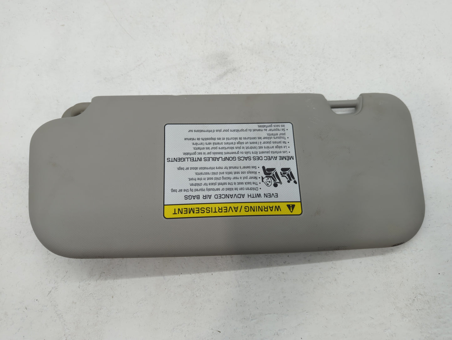 2018-2020 Kia Rio Sun Visor Shade Replacement Passenger Right Mirror Fits Fits 2018 2019 2020 2021 2022 OEM Used Auto Parts 