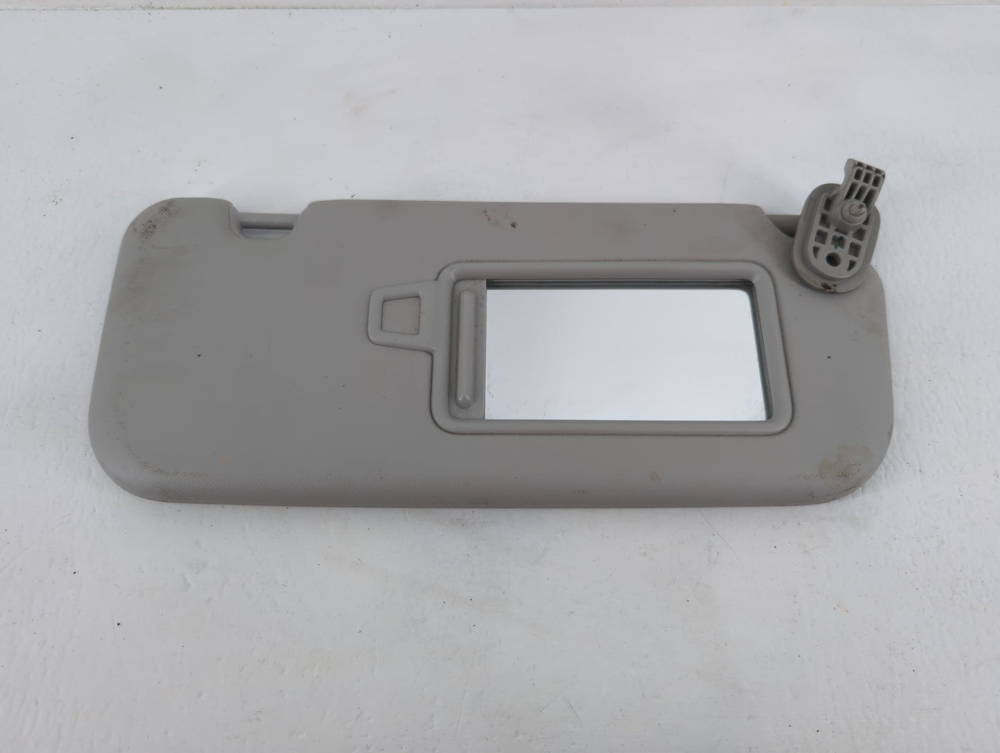 2018-2020 Kia Rio Sun Visor Shade Replacement Driver Left Mirror Fits Fits 2018 2019 2020 2021 2022 OEM Used Auto Parts - Oe
