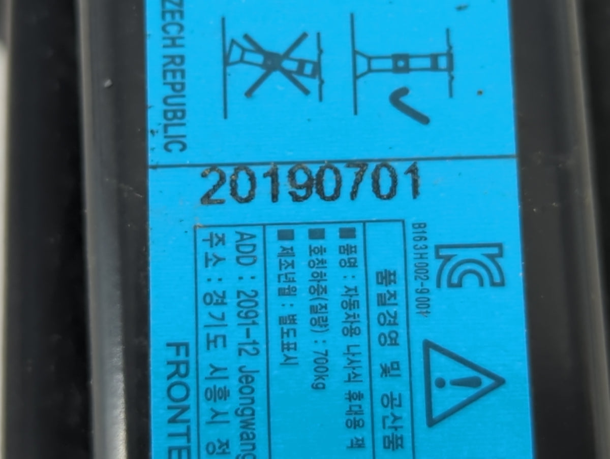 2020 Kia Rio Spare Scissor Car Jack - Oemusedautoparts1.com