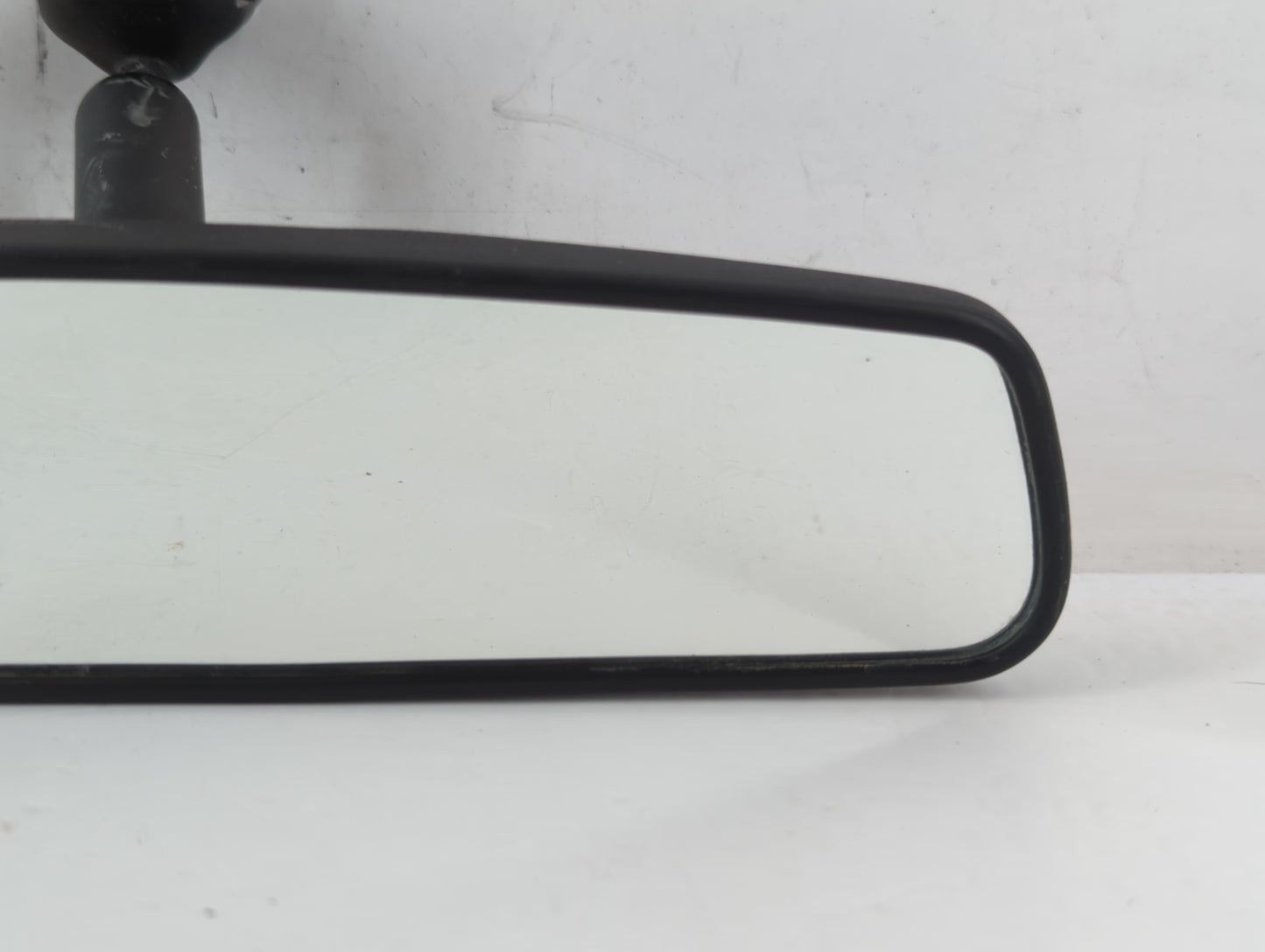 2018-2020 Kia Rio Interior Rear View Mirror Replacement OEM P/N:E8011083 Fits OEM Used Auto Parts - Oemusedautoparts1.com