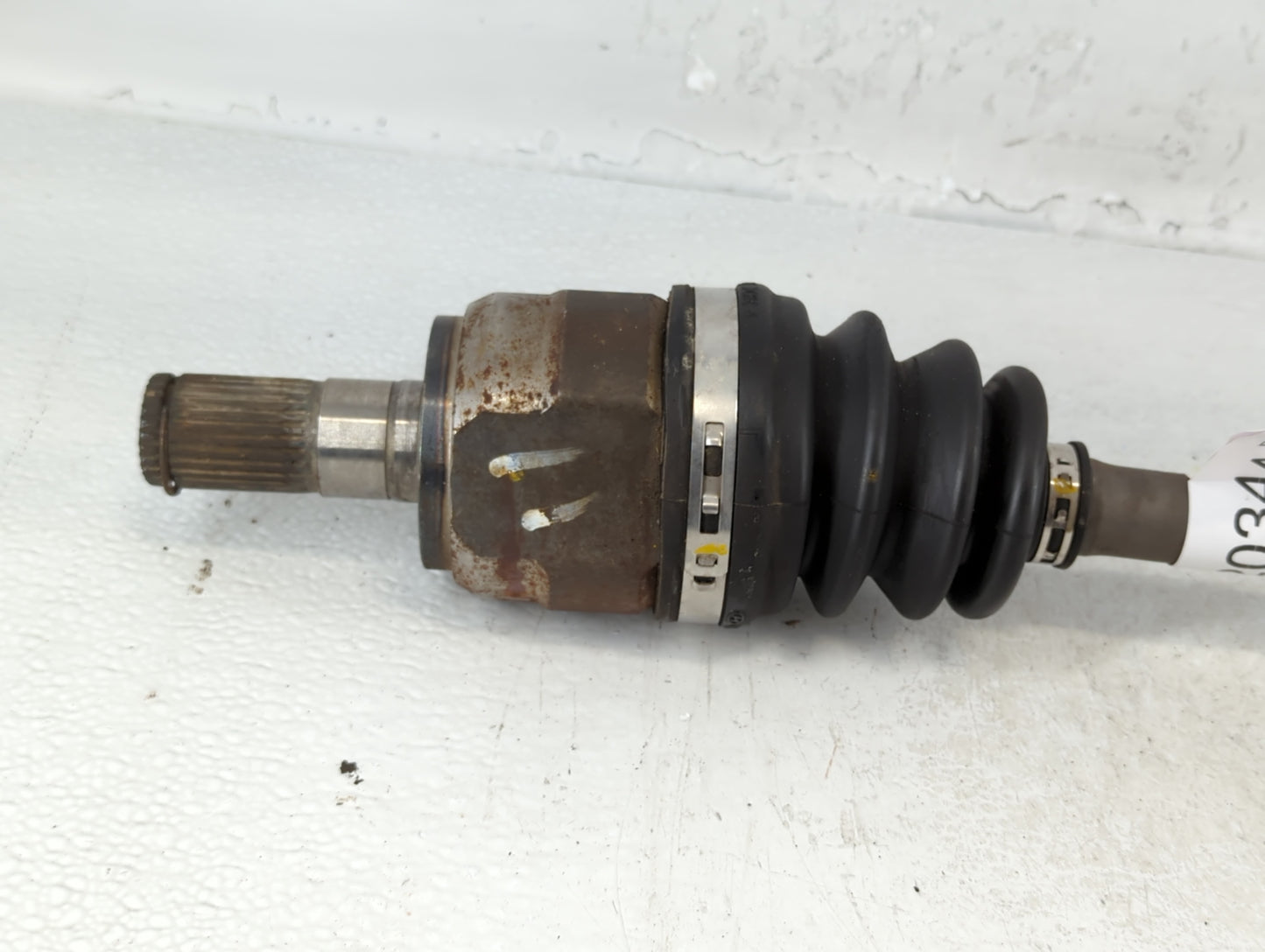 2018-2020 Kia Rio Axle Shaft Front Driver Cv C/v - Oemusedautoparts1.com