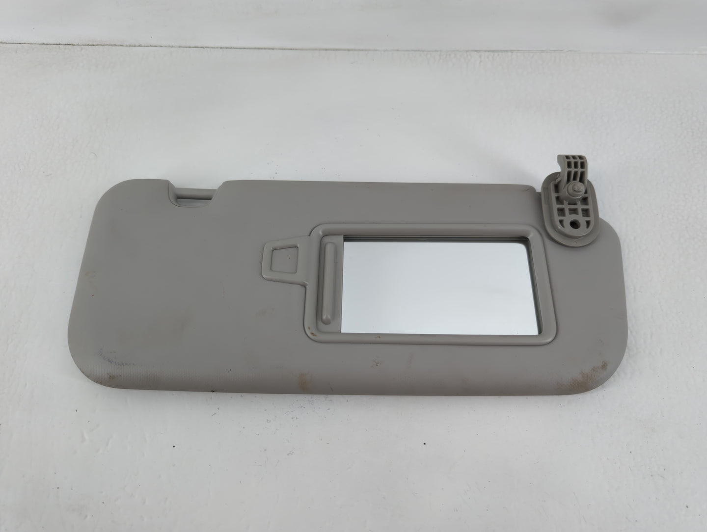 2018-2020 Kia Rio Sun Visor Shade Replacement Driver Left Mirror Fits Fits 2018 2019 2020 2021 2022 OEM Used Auto Parts - Oe