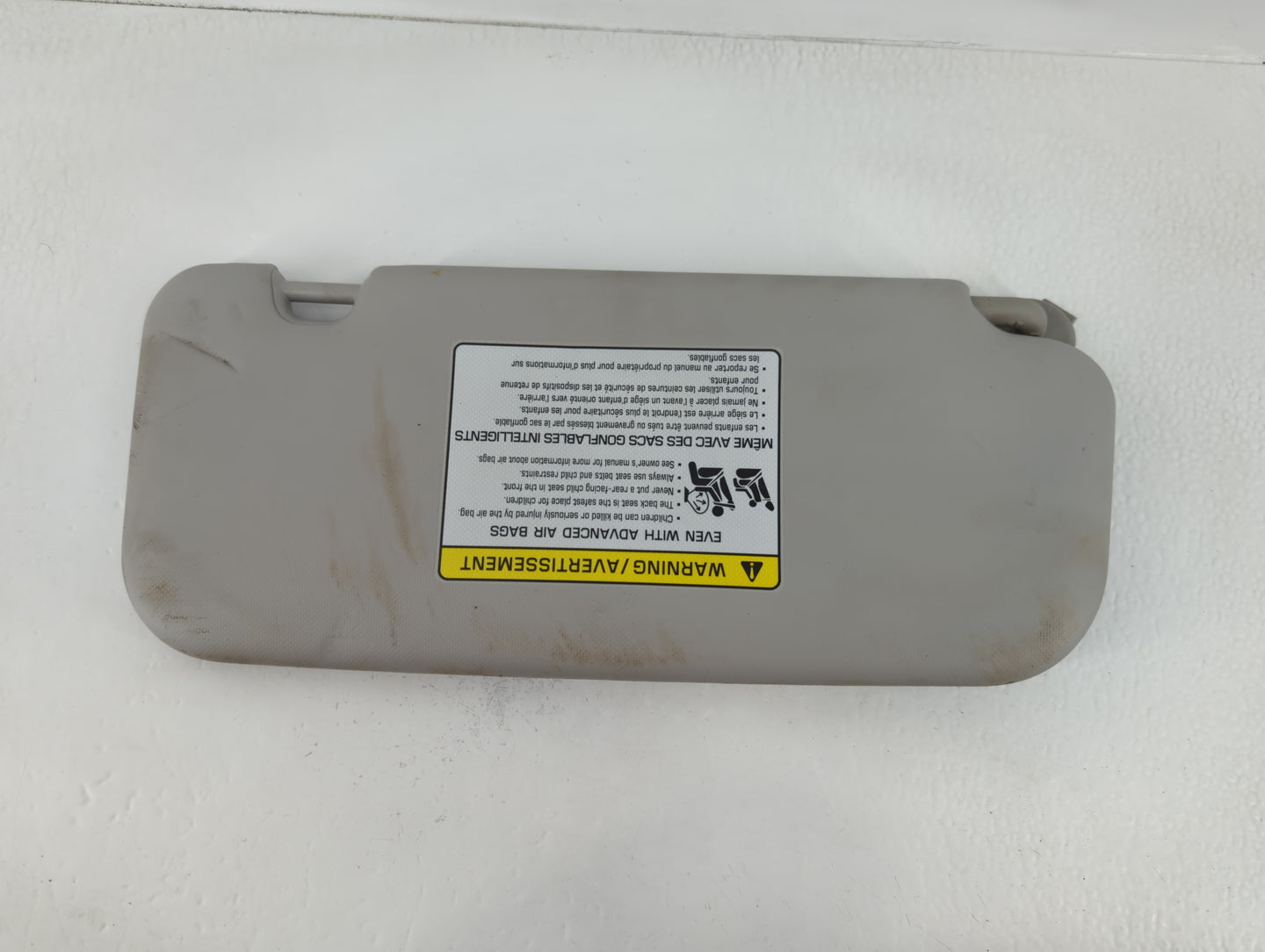 2018-2020 Kia Rio Sun Visor Shade Replacement Passenger Right Mirror Fits Fits 2018 2019 2020 2021 2022 OEM Used Auto Parts 