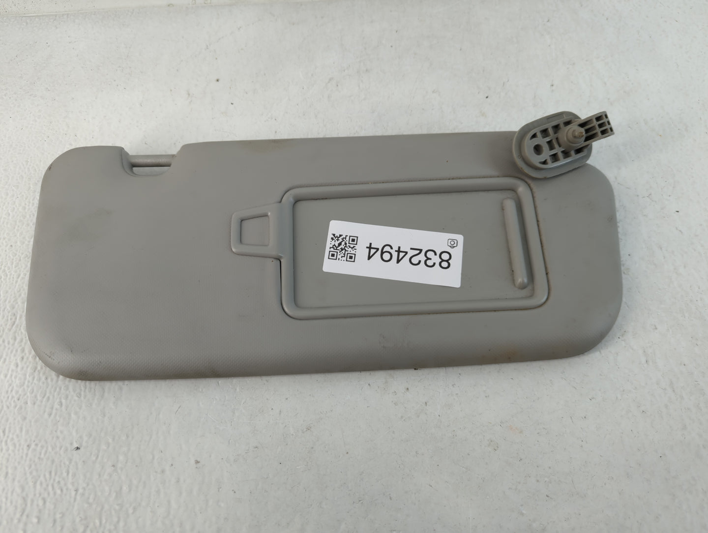 2018-2020 Kia Rio Sun Visor Shade Replacement Driver Left Mirror Fits Fits 2018 2019 2020 2021 2022 OEM Used Auto Parts - Oe
