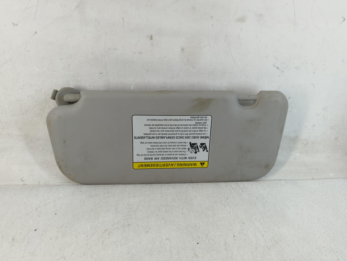 2018-2020 Kia Rio Sun Visor Shade Replacement Driver Left Mirror Fits Fits 2018 2019 2020 2021 2022 OEM Used Auto Parts - Oe