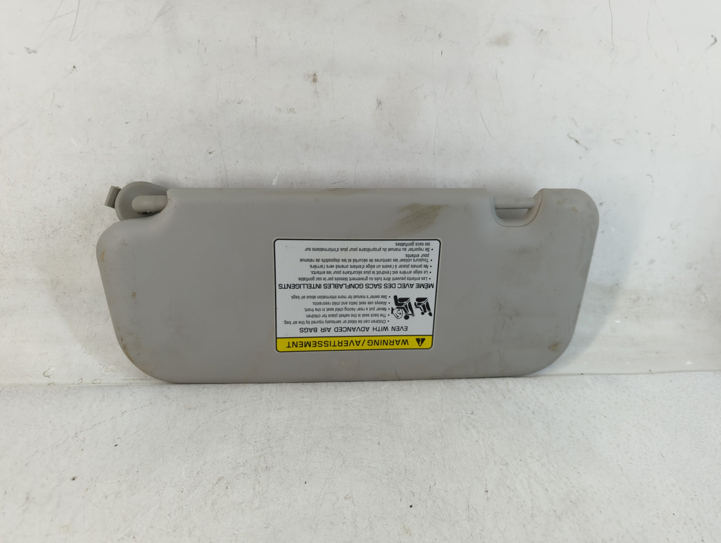 2018-2020 Kia Rio Sun Visor Shade Replacement Driver Left Mirror Fits Fits 2018 2019 2020 2021 2022 OEM Used Auto Parts - Oe