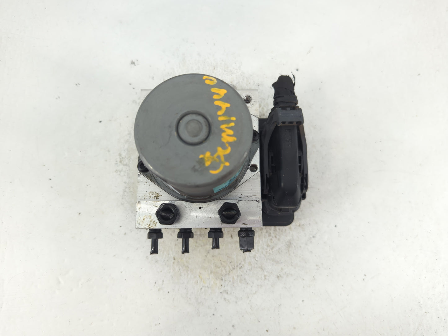 2019-2020 Kia Sedona ABS Pump Control Module Replacement P/N:58900-A9650 Fits Fits 2019 2020 OEM Used Auto Parts - Oemusedau