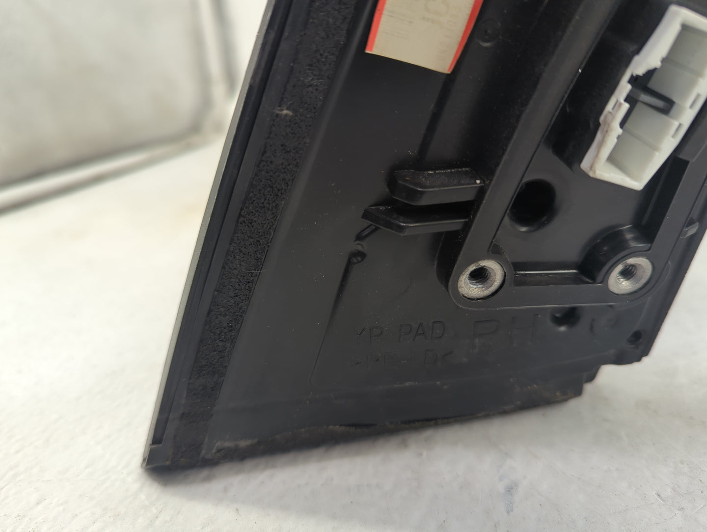 2019-2020 Kia Sedona Passenger Side View Mirror - Right Door Mirror OEM Used - Oemusedautoparts1.com