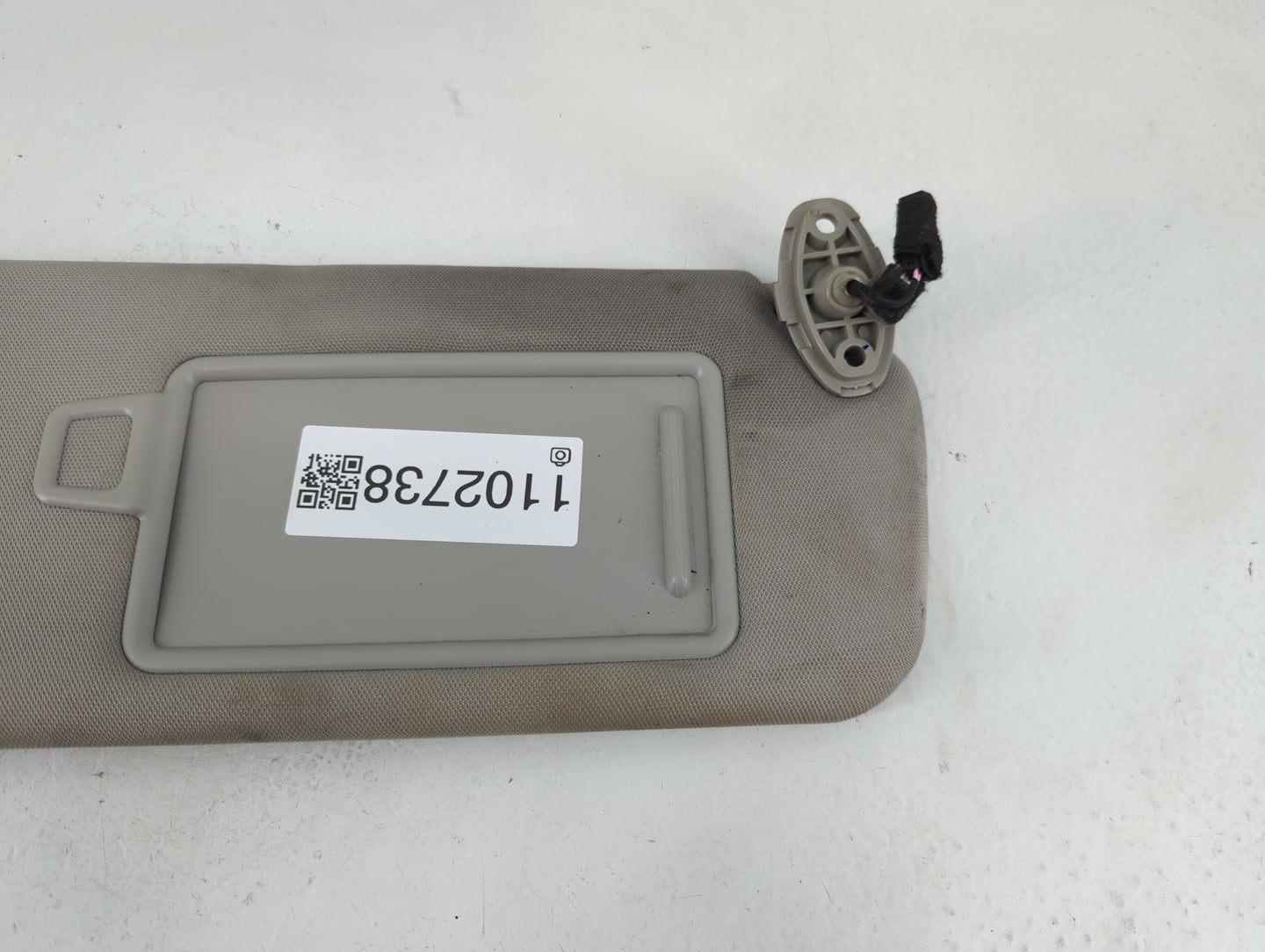 2016-2020 Kia Sorento Sun Visor Shade Replacement Passenger Right Mirror Fits Fits 2016 2017 2018 2019 2020 OEM Used Auto Pa