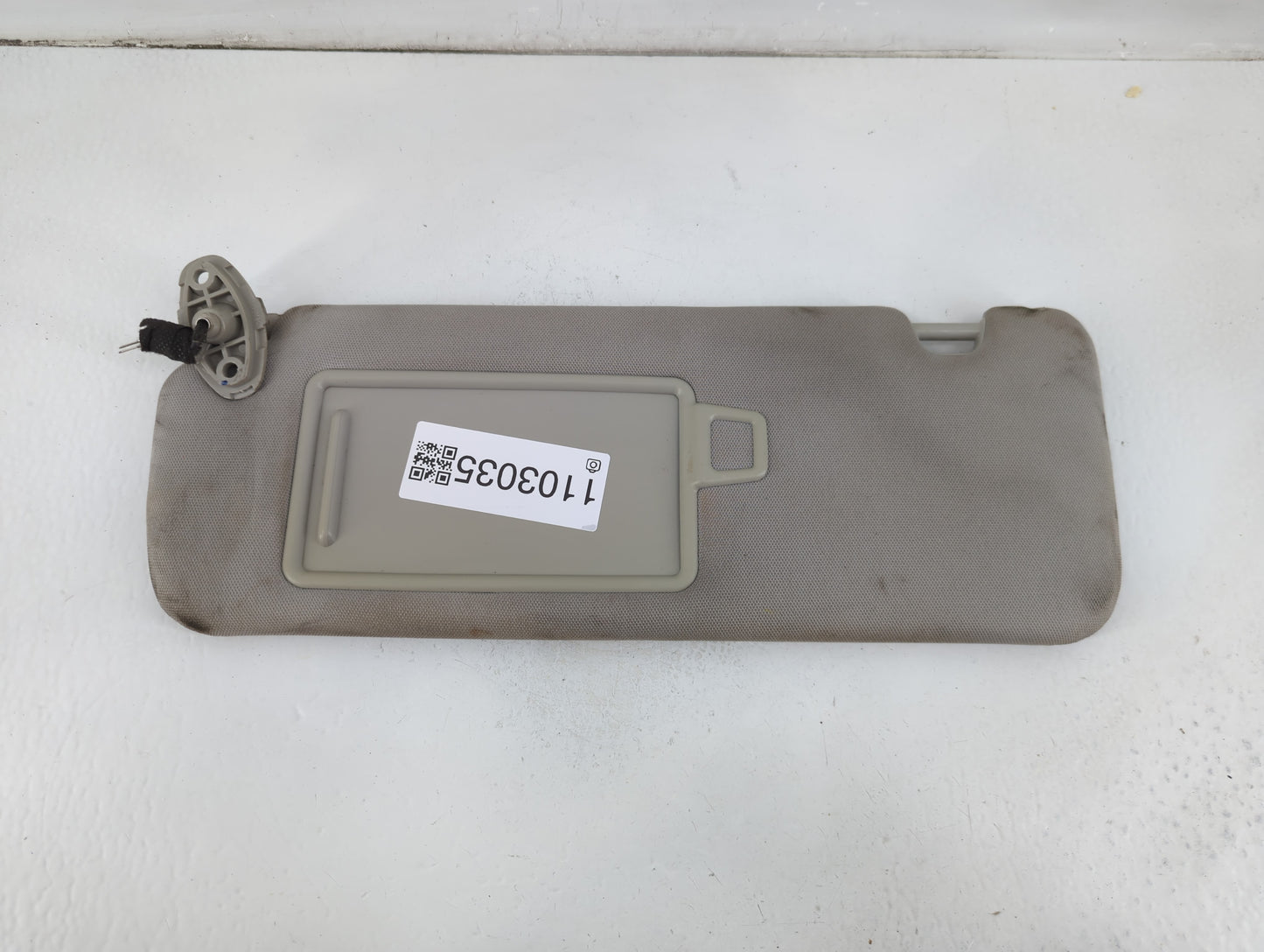 2016-2020 Kia Sorento Sun Visor Shade Replacement Driver Left Mirror Fits Fits 2016 2017 2018 2019 2020 OEM Used Auto Parts 
