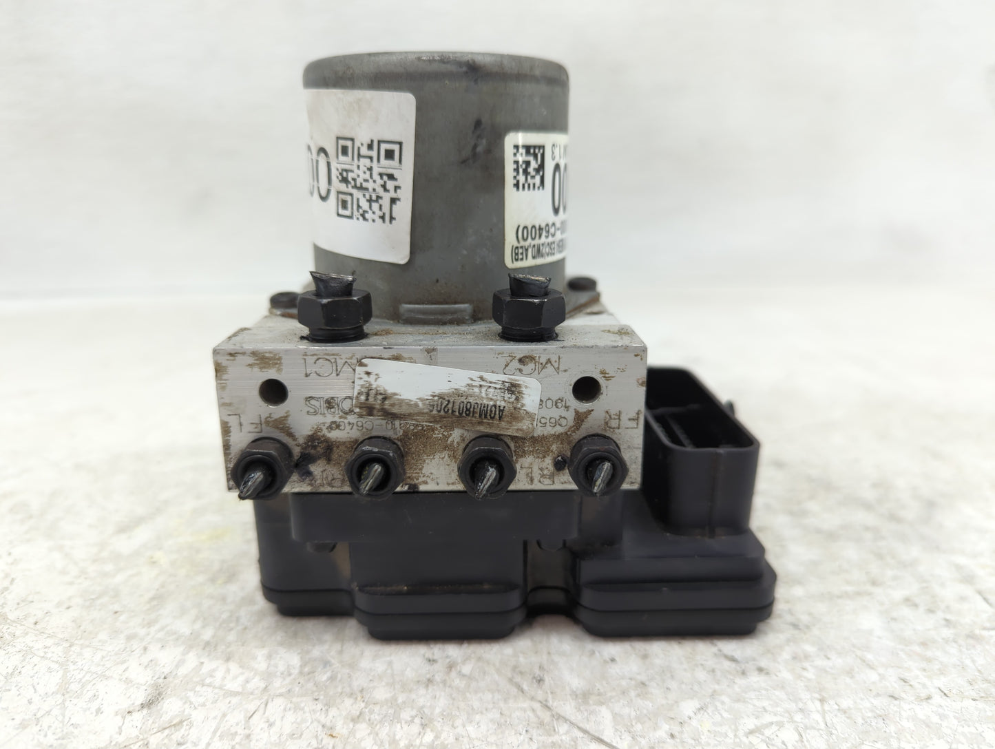 2019-2020 Kia Sorento ABS Pump Control Module Replacement P/N:58900-C6400 Fits Fits 2019 2020 OEM Used Auto Parts - Oemuseda