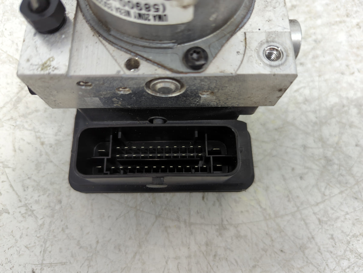 2019-2020 Kia Sorento Anti-Lock Brake ABS Pump Module Actuator OEM P/N:58900-C6400 Fits Fits 2019 2020 OEM Used Auto Parts -