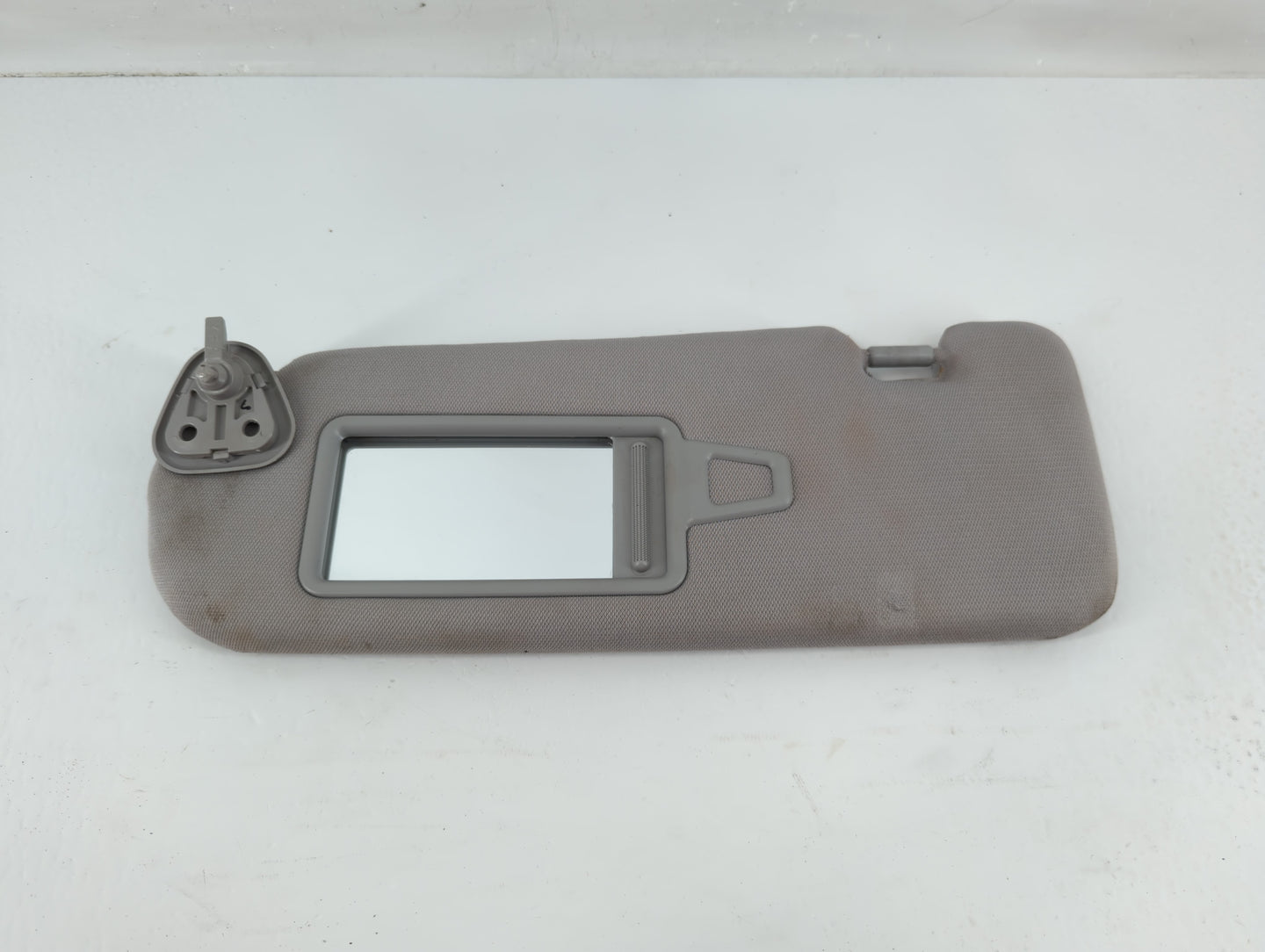 2016-2020 Kia Sorento Sun Visor Shade Replacement Driver Left Mirror Fits Fits 2016 2017 2018 2019 2020 OEM Used Auto Parts 