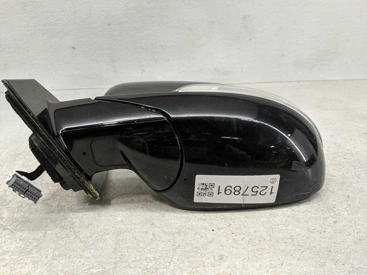 2017-2020 Kia Sorento Side Mirror Replacement Driver Left View Door Mirror Fits Fits 2017 2018 2019 2020 OEM Used Auto Parts