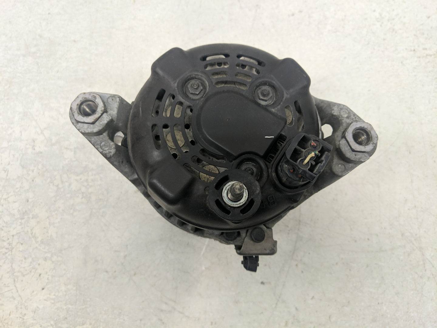 2016-2020 Kia Sorento Alternator Replacement Generator Charging Assembly Engine OEM P/N:TN104211-8790 37300-2G061 Fits OEM U