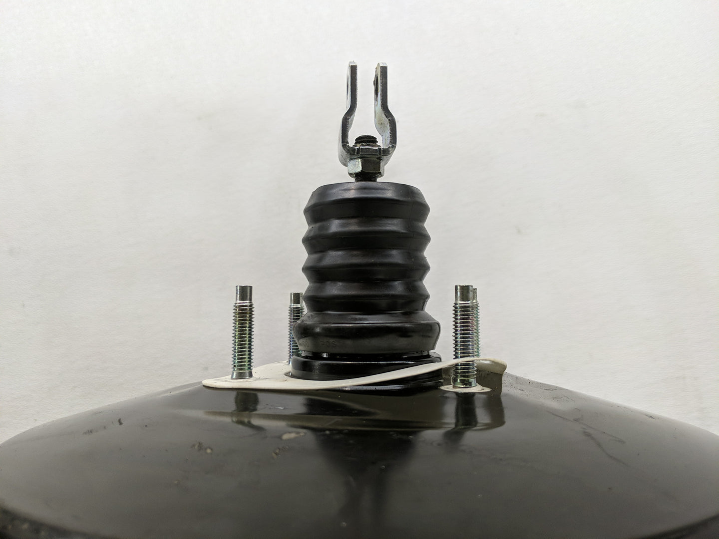 2016-2020 Kia Sorento Power Brake Booster Oem - Oemusedautoparts1.com