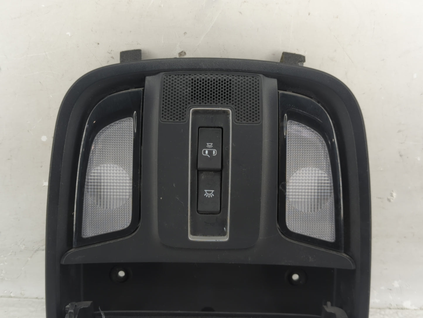 2020 Kia Sorento Overhead Roof Console - Oemusedautoparts1.com