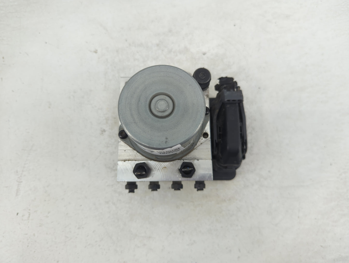 2019-2020 Kia Sorento ABS Pump Control Module Replacement P/N:61589-45100 58900-C6210 Fits Fits 2019 2020 OEM Used Auto Part