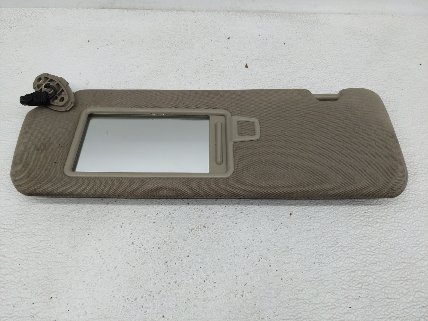 2016-2020 Kia Sorento Sun Visor Shade Replacement Driver Left Mirror Fits Fits 2016 2017 2018 2019 2020 OEM Used Auto Parts 