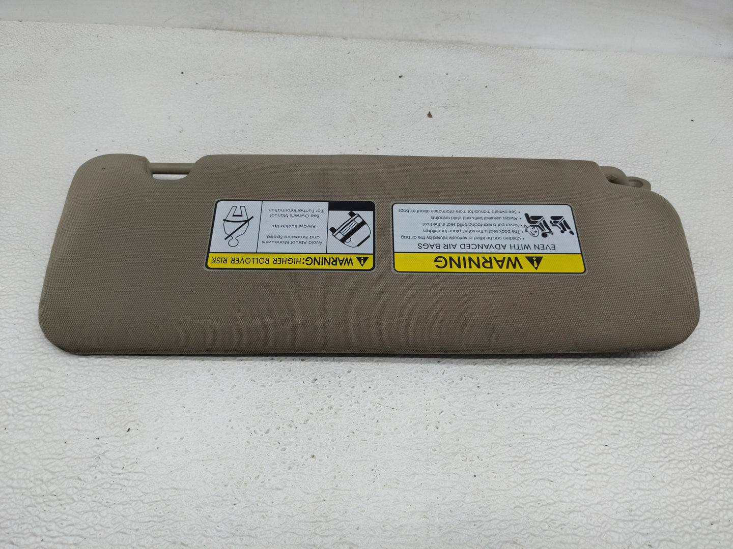 2016-2020 Kia Sorento Sun Visor Shade Replacement Driver Left Mirror Fits Fits 2016 2017 2018 2019 2020 OEM Used Auto Parts 