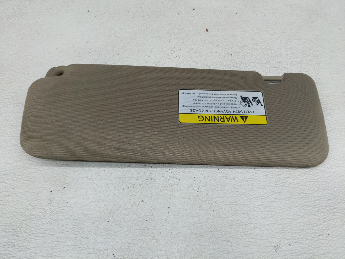 2016-2020 Kia Sorento Sun Visor Shade Replacement Passenger Right Mirror Fits Fits 2016 2017 2018 2019 2020 OEM Used Auto Pa