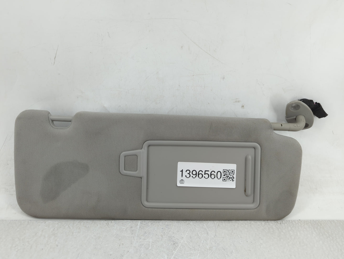 2016-2020 Kia Sorento Sun Visor Shade Replacement Passenger Right Mirror Fits Fits 2016 2017 2018 2019 2020 OEM Used Auto Pa