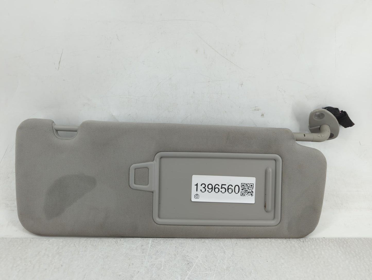 2016-2020 Kia Sorento Sun Visor Shade Replacement Passenger Right Mirror Fits Fits 2016 2017 2018 2019 2020 OEM Used Auto Pa