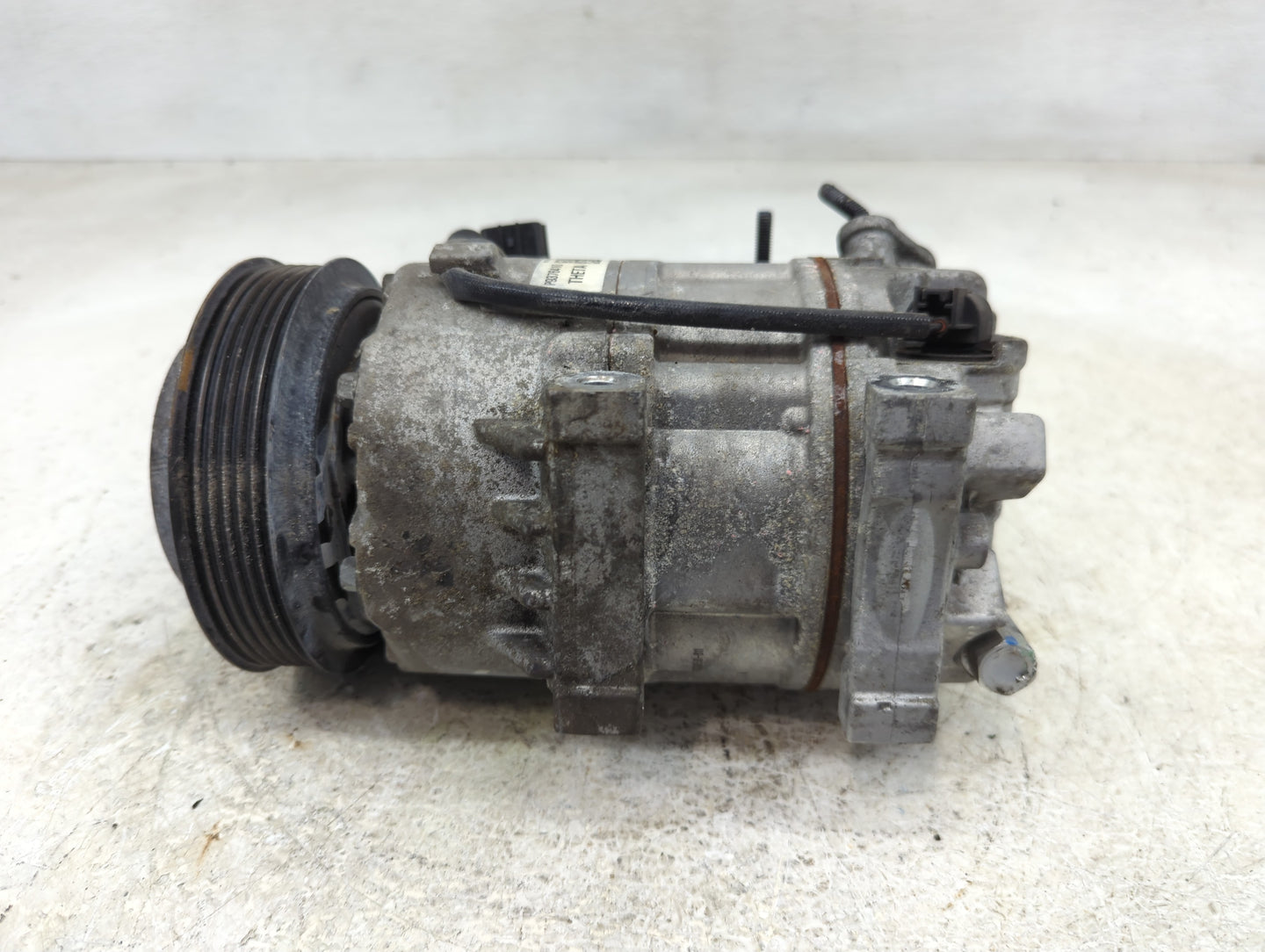 2020-2020 Kia Sorento Air Conditioning A/c Ac Compressor Oem - Oemusedautoparts1.com