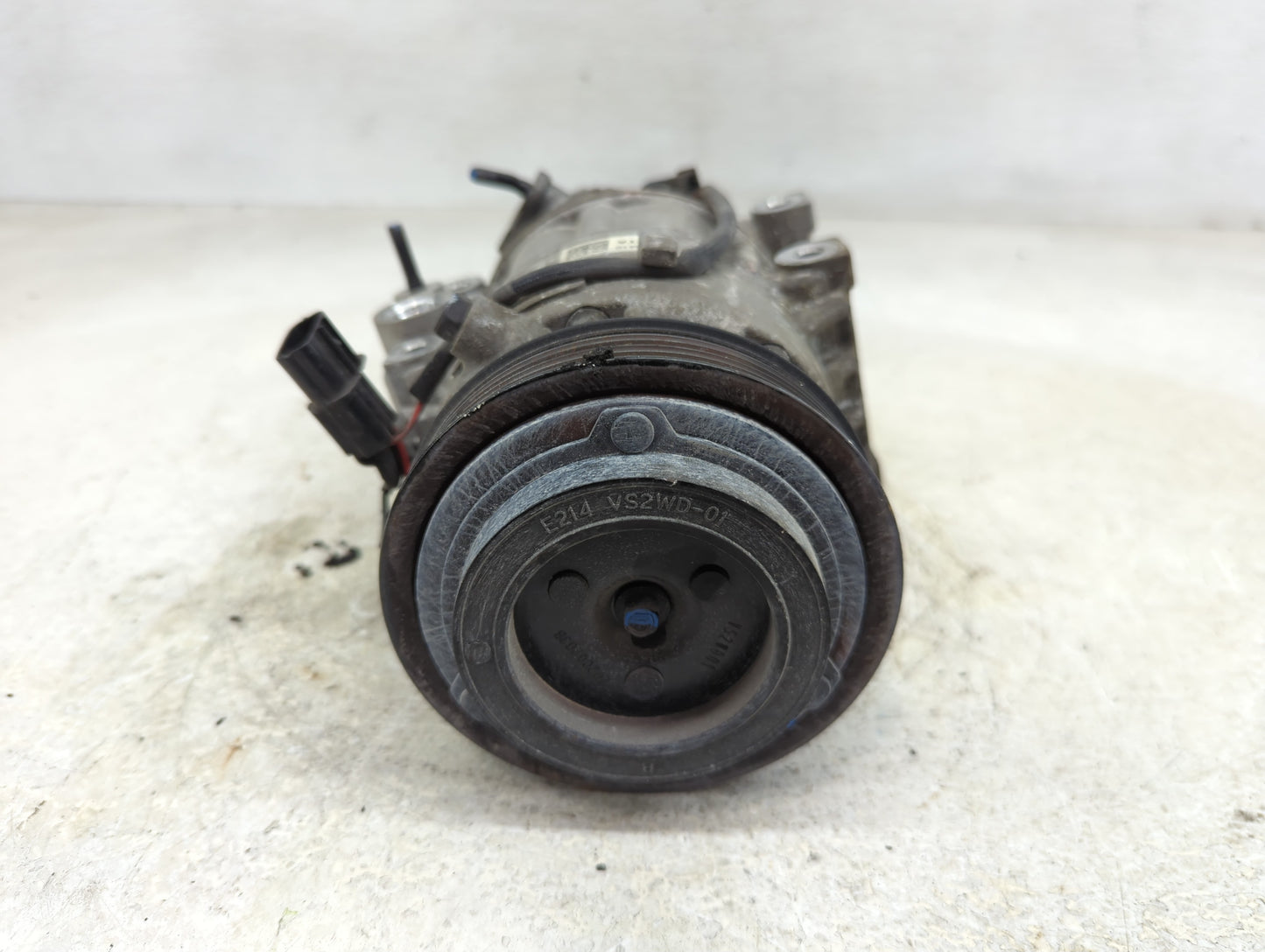 2020-2020 Kia Sorento Air Conditioning A/c Ac Compressor Oem - Oemusedautoparts1.com
