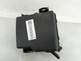 compare product 2019-2020 Kia Sorento Fusebox Fuse Box Panel Relay Module P/N:91425C6010 Fits Fits 2019 2020 OEM Used Auto Parts