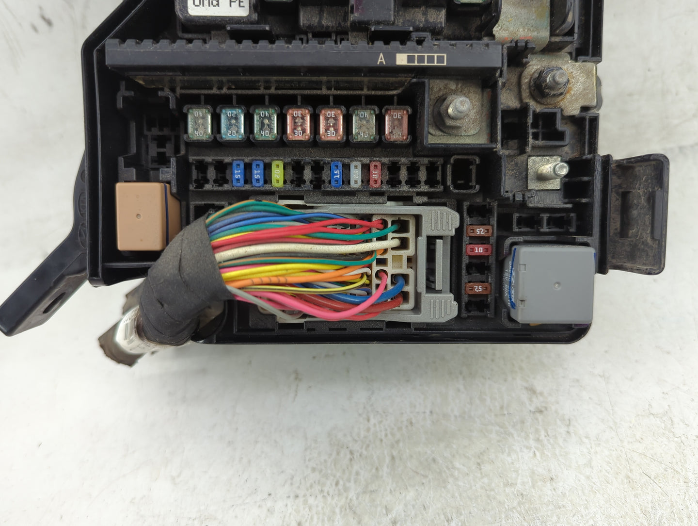 2019-2020 Kia Sorento Fusebox Fuse Box Panel Relay Module P/N:91941-C6222 Fits Fits 2019 2020 OEM Used Auto Parts - Oemuseda
