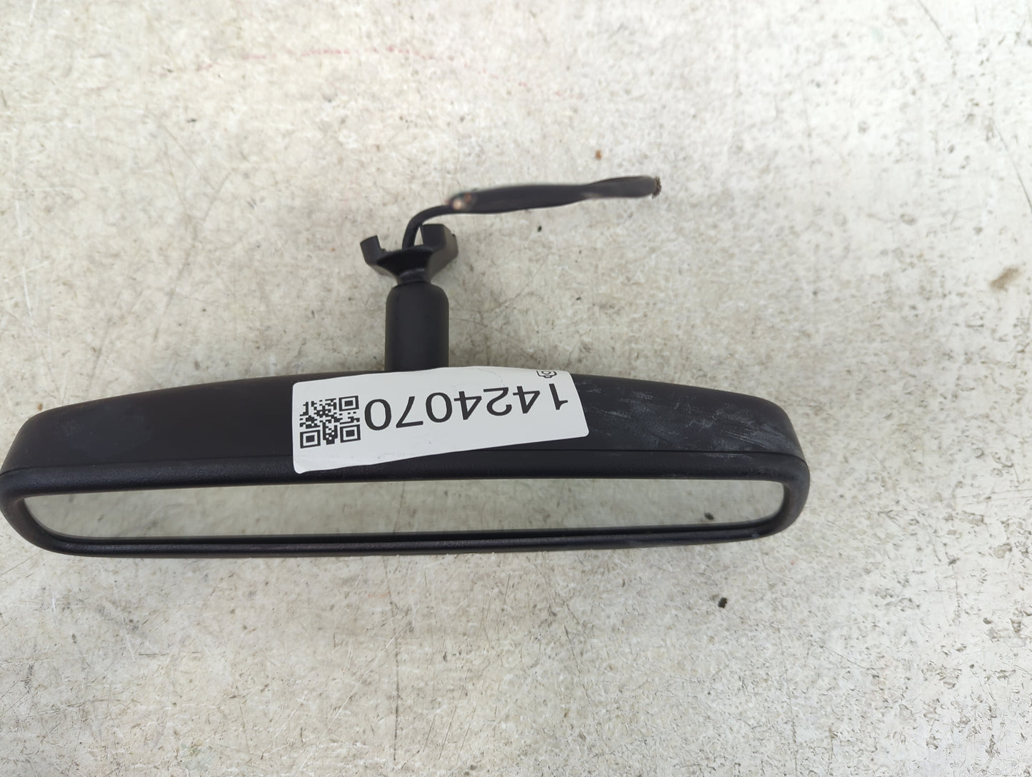 2011-2020 Kia Sorento Interior Rear View Mirror Replacement OEM P/N:4112A-TLMHL4 TLMHL4 Fits OEM Used Auto Parts - Oemusedau