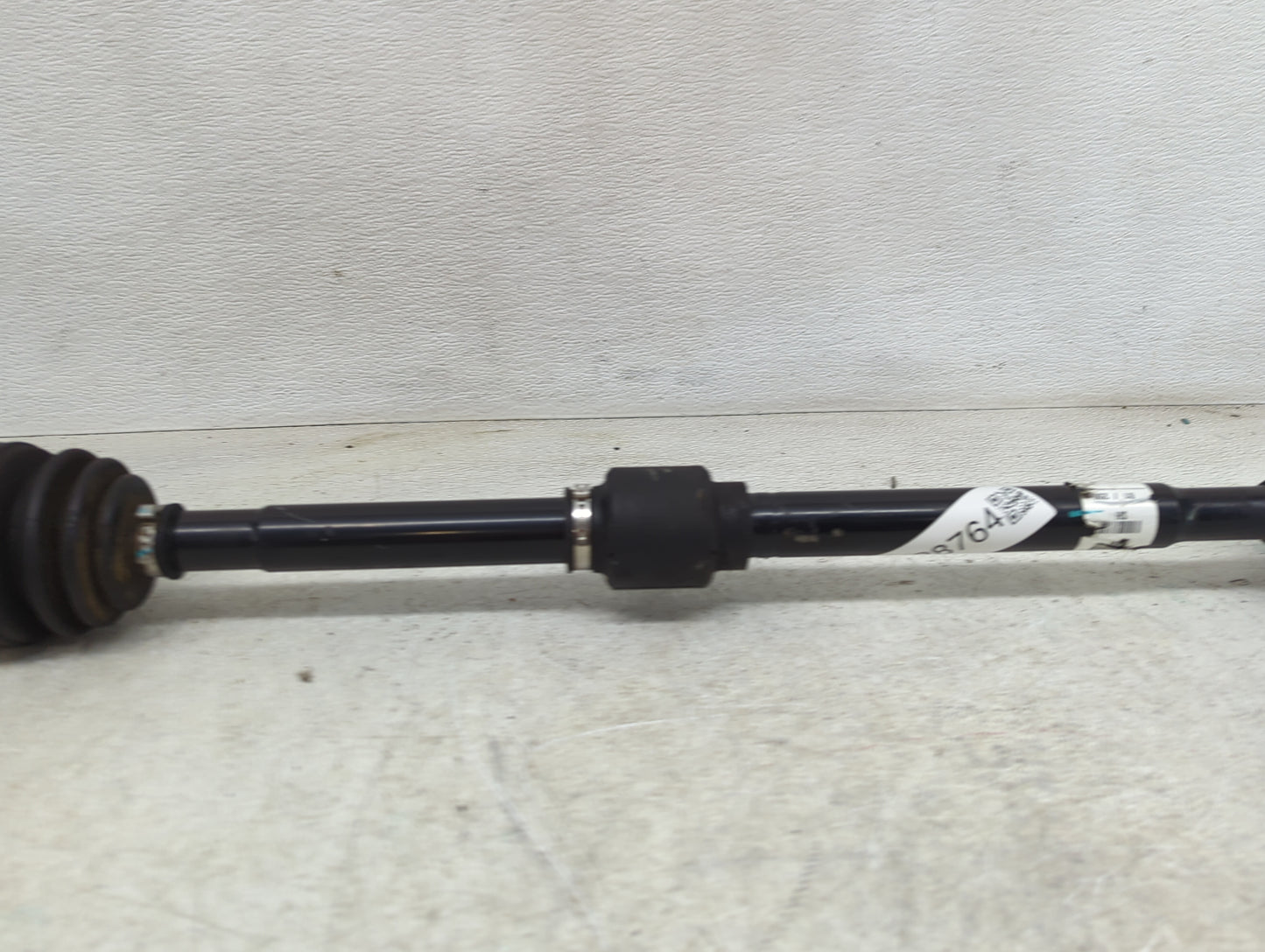 2019-2020 Kia Sorento Axle Shaft Front Driver Cv C/v 1428764 - Oemusedautoparts1.com