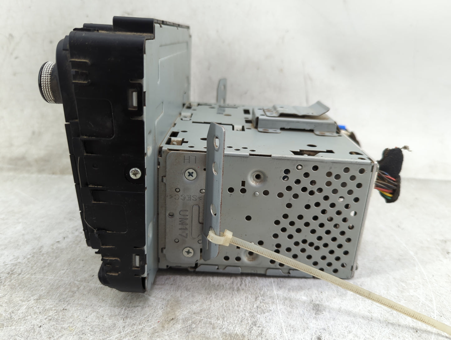 2019-2020 Kia Sorento Radio AM FM Cd Player Receiver Replacement P/N:96160-C6ND0WK AD820C6AN, TQ8-AD820C6AN Fits Fits 2019 2
