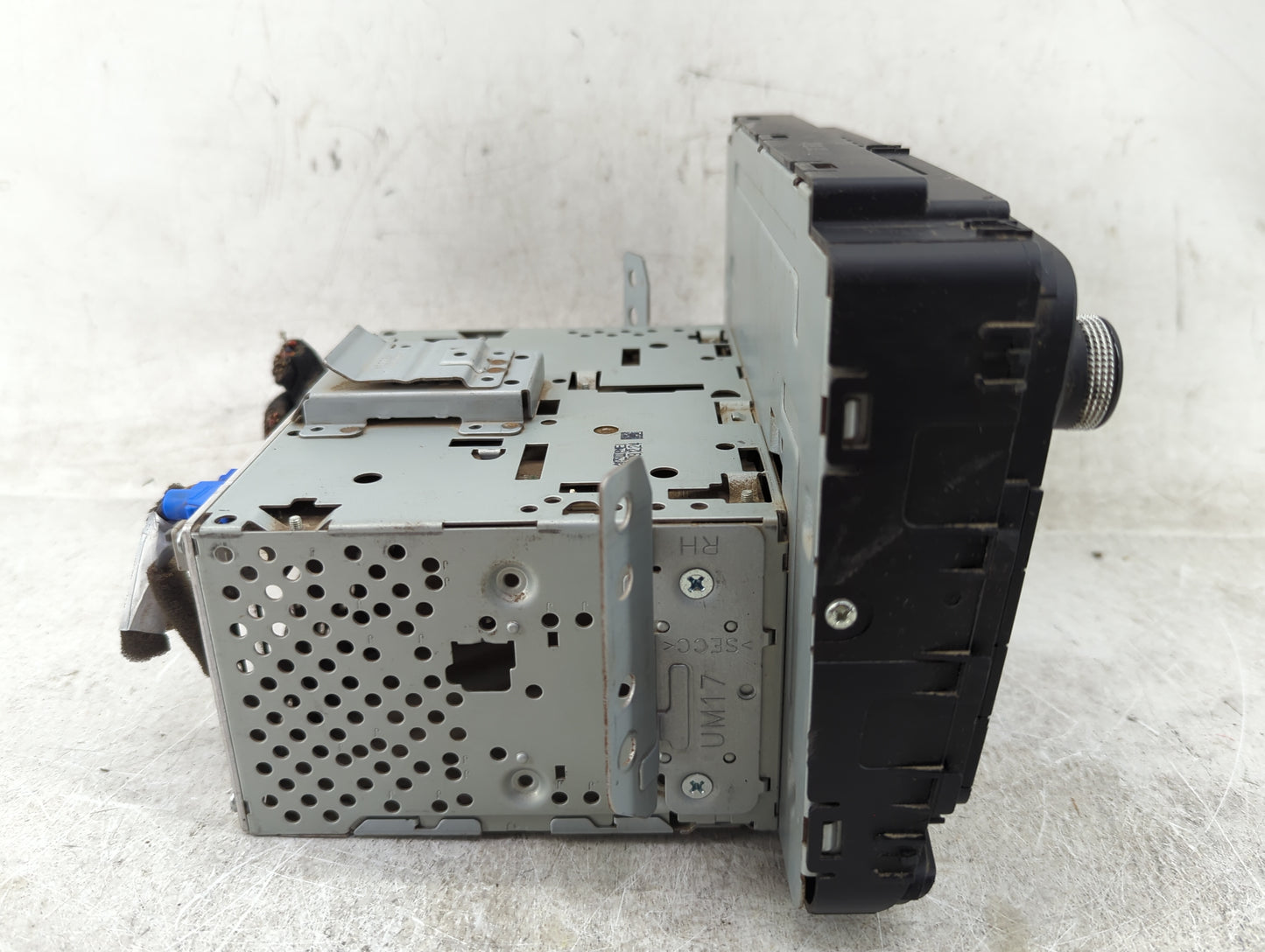 2019-2020 Kia Sorento Radio AM FM Cd Player Receiver Replacement P/N:96160-C6ND0WK AD820C6AN, TQ8-AD820C6AN Fits Fits 2019 2