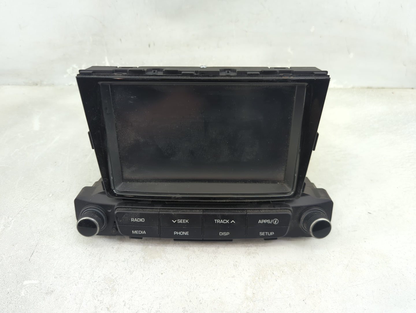 Kia Sorento Information Display Screen - Oemusedautoparts1.com