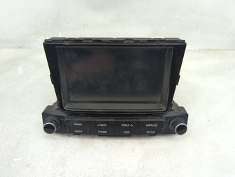 compare product Kia Sorento Information Display Screen