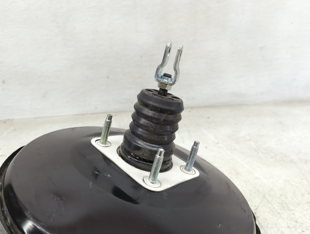 2016-2020 Kia Sorento Power Brake Booster Oem 1451006 - Oemusedautoparts1.com