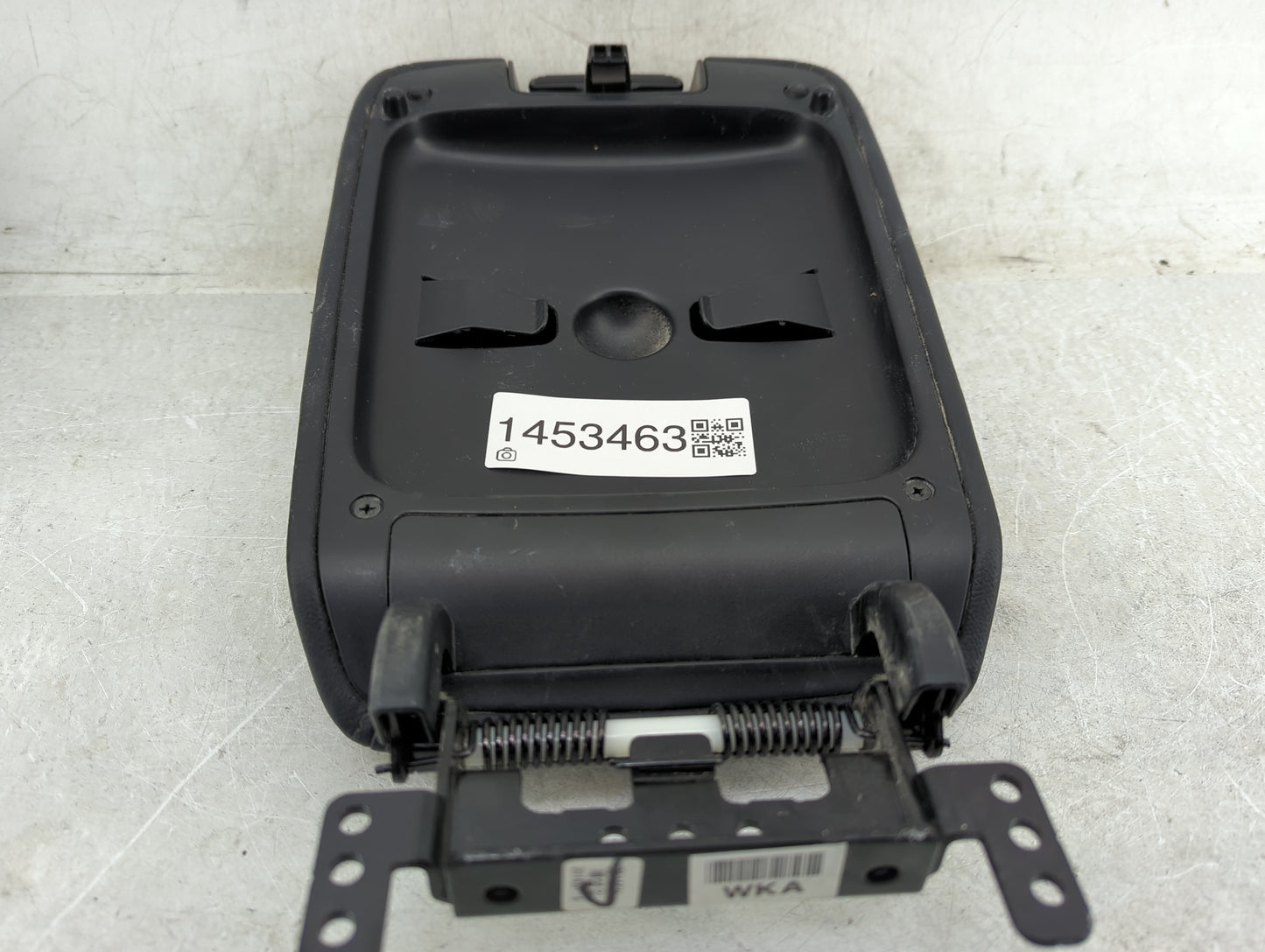 2020 Kia Sorento Center Console Armrest Cover Lid Fits OEM Used Auto Parts - Oemusedautoparts1.com