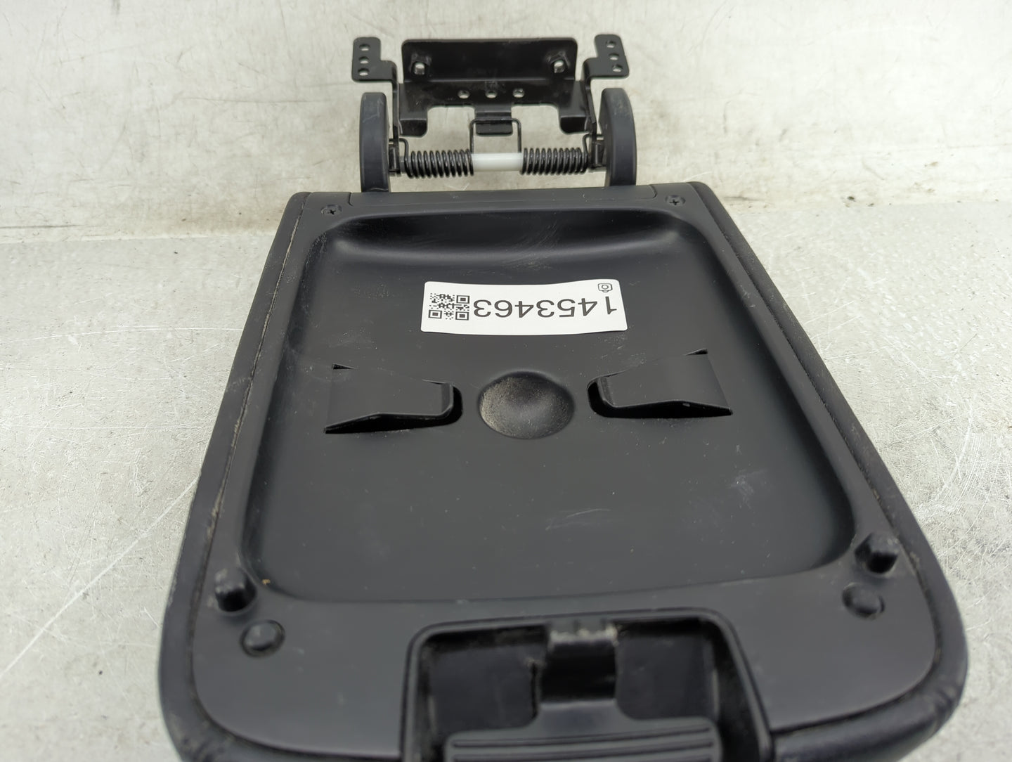 2020 Kia Sorento Center Console Armrest Cover Lid Fits OEM Used Auto Parts - Oemusedautoparts1.com