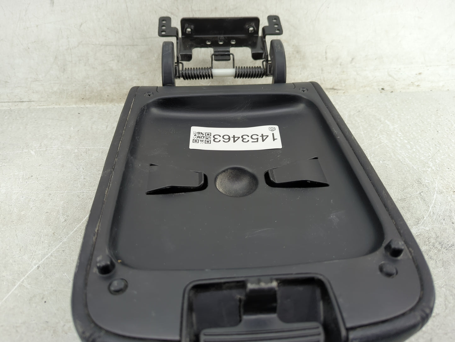 2020 Kia Sorento Center Console Armrest Cover Lid Fits OEM Used Auto Parts - Oemusedautoparts1.com