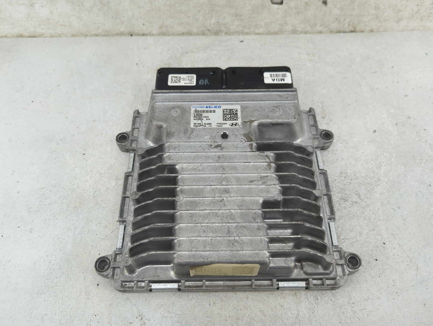 2019-2020 Kia Sorento PCM Engine Control Computer ECU ECM PCU OEM P/N:39199-3L000 1F95220Y Fits Fits 2019 2020 OEM Used Auto