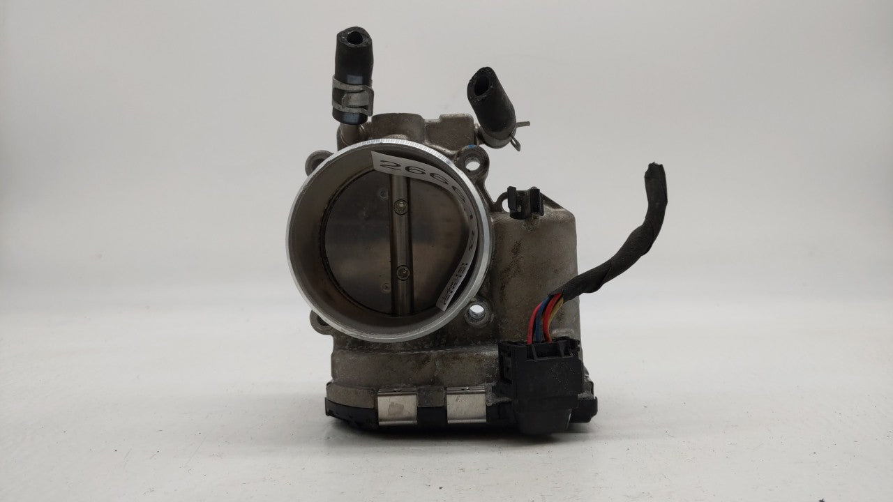 2016-2019 Kia Sorento Throttle Body P/N:35100-2G600 Fits Fits 2015 2016 2017 2018 2019 OEM Used Auto Parts - Oemusedautopart