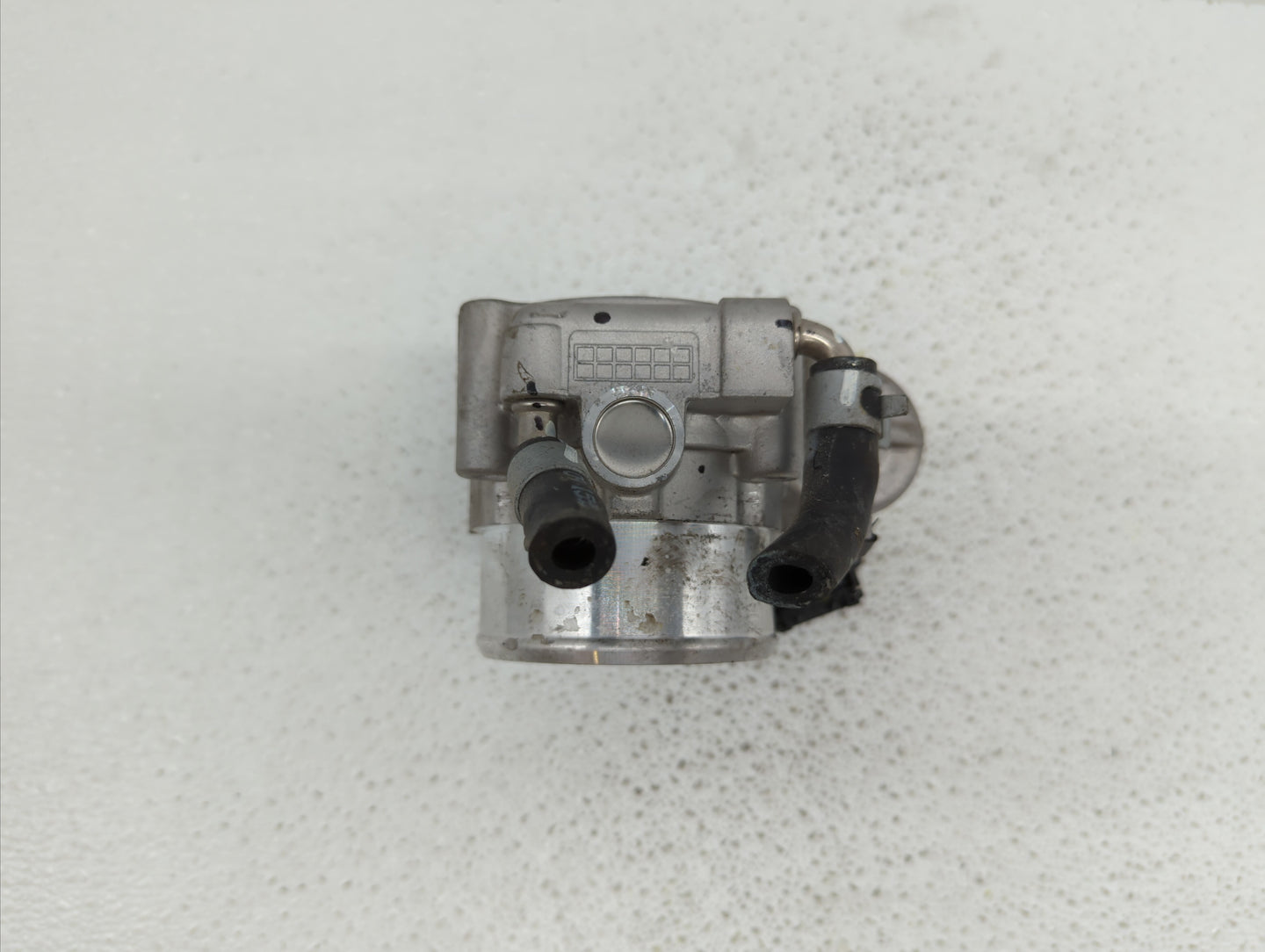 2016-2019 Kia Sorento Throttle Body P/N:0 280 750 618 35100-2G600 Fits Fits 2015 2016 2017 2018 2019 OEM Used Auto Parts - O