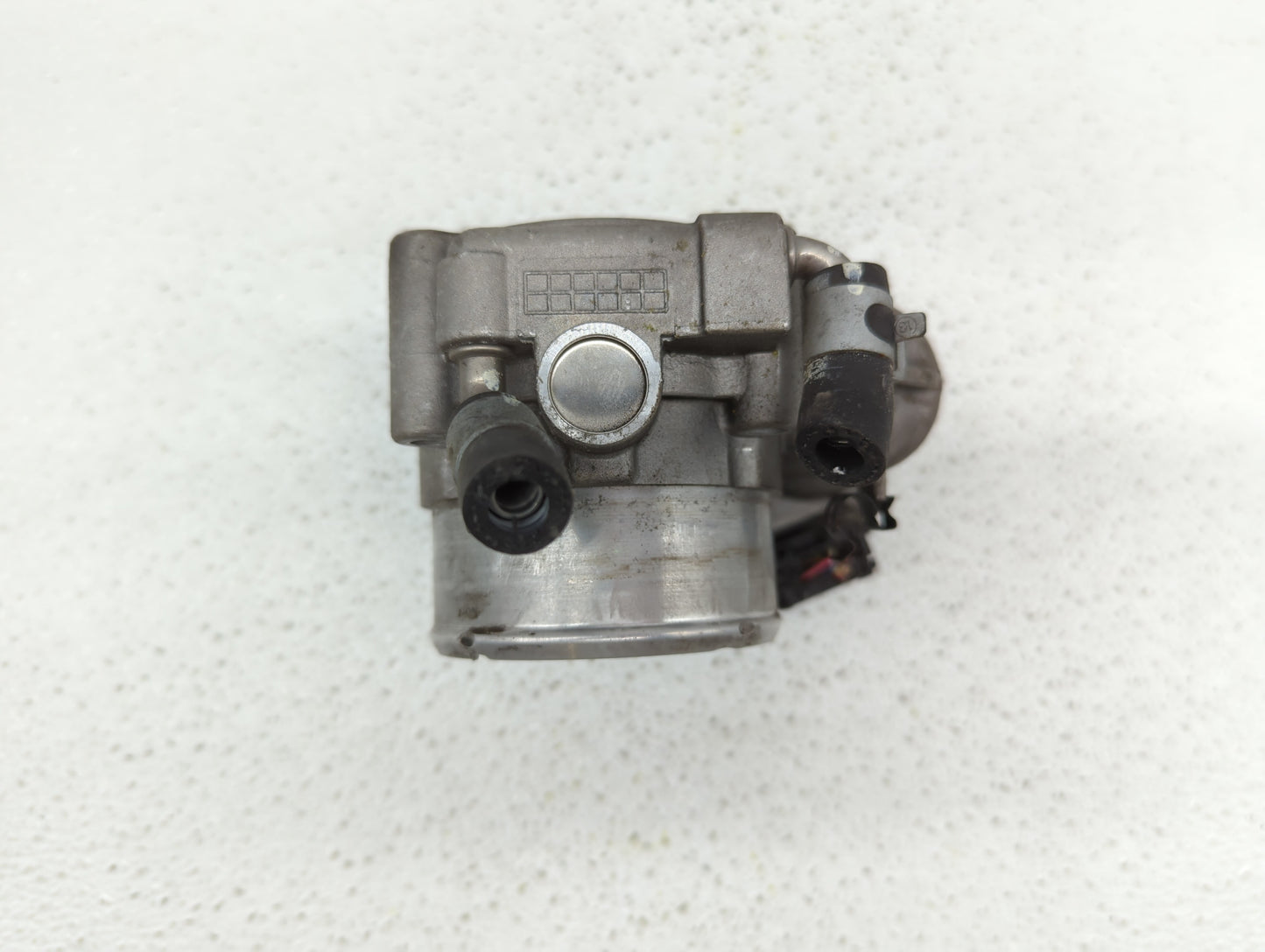 2016-2019 Kia Sorento Throttle Body P/N:0 280 750 618 35100-2G600 Fits Fits 2015 2016 2017 2018 2019 OEM Used Auto Parts - O