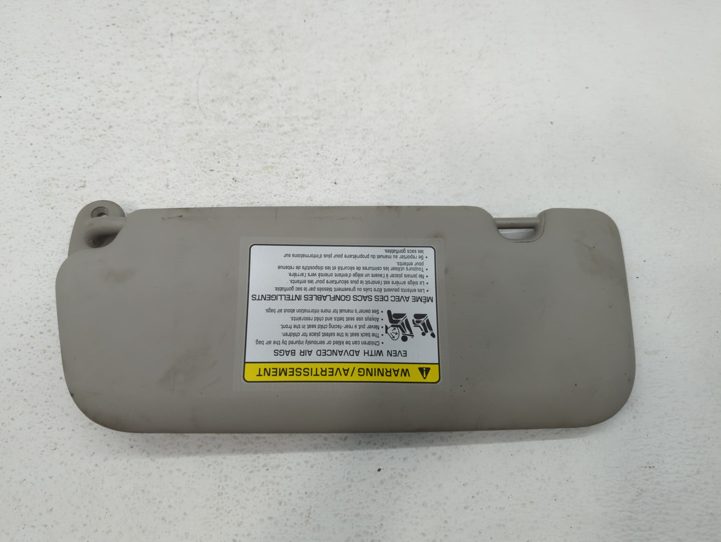 2016-2020 Kia Sorento Sun Visor Shade Replacement Passenger Right Mirror Fits Fits 2016 2017 2018 2019 2020 OEM Used Auto Pa